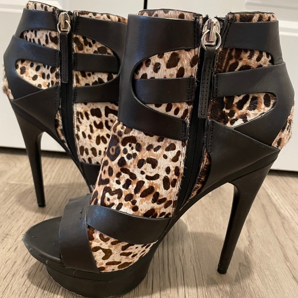 L.A.M.B. Ankle boots by Gwen Stefani - Picture 2 of 9